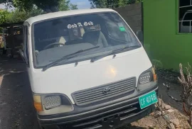 1998 toyota hiace