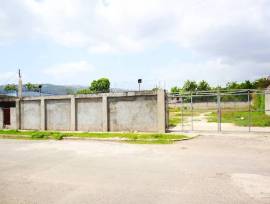 PRIME INDUSTRIAL/COMMERCIAL LOT