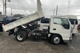 2008 Isuzu tipper