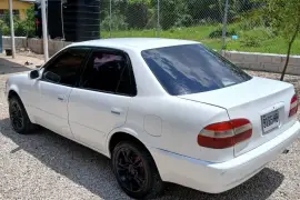 2000 toyota 111