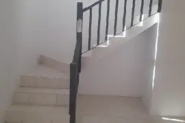 2 Bedrooms 2.5 Bathrooms 