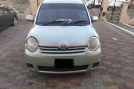 2013 Toyota Sienta