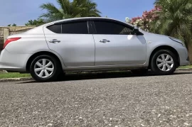 2016 nissan Latio