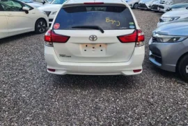 Toyota Fielder 