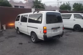 2000 Toyota Hiace Diesel