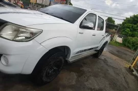 2015 Toyota Hilux