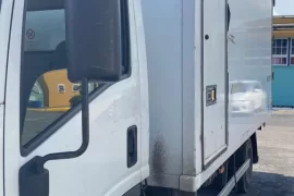2009 Isuzu forward 