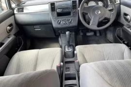 2010 NISSAN TIDA