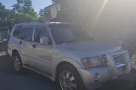 2005 Mitsubishi Pajero 